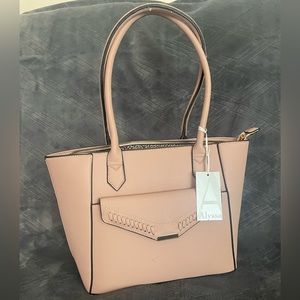 Alyssa purse